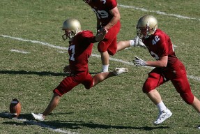 米兰电竞报道官网-中国香港队未来发展：如何通过国际交流推动技术革新与提升，香港队伍